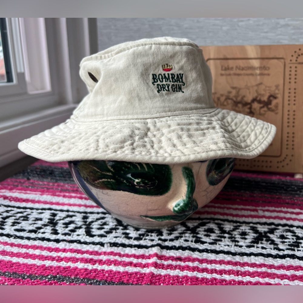 Vintage🤗Bombay Dry Gin Bucket Hat 2001